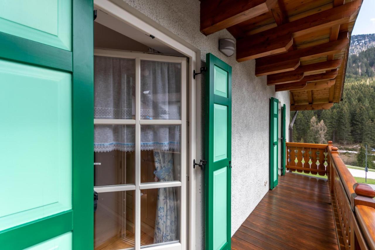 Chalet Butterfly 2 Mazzin Bagian luar foto